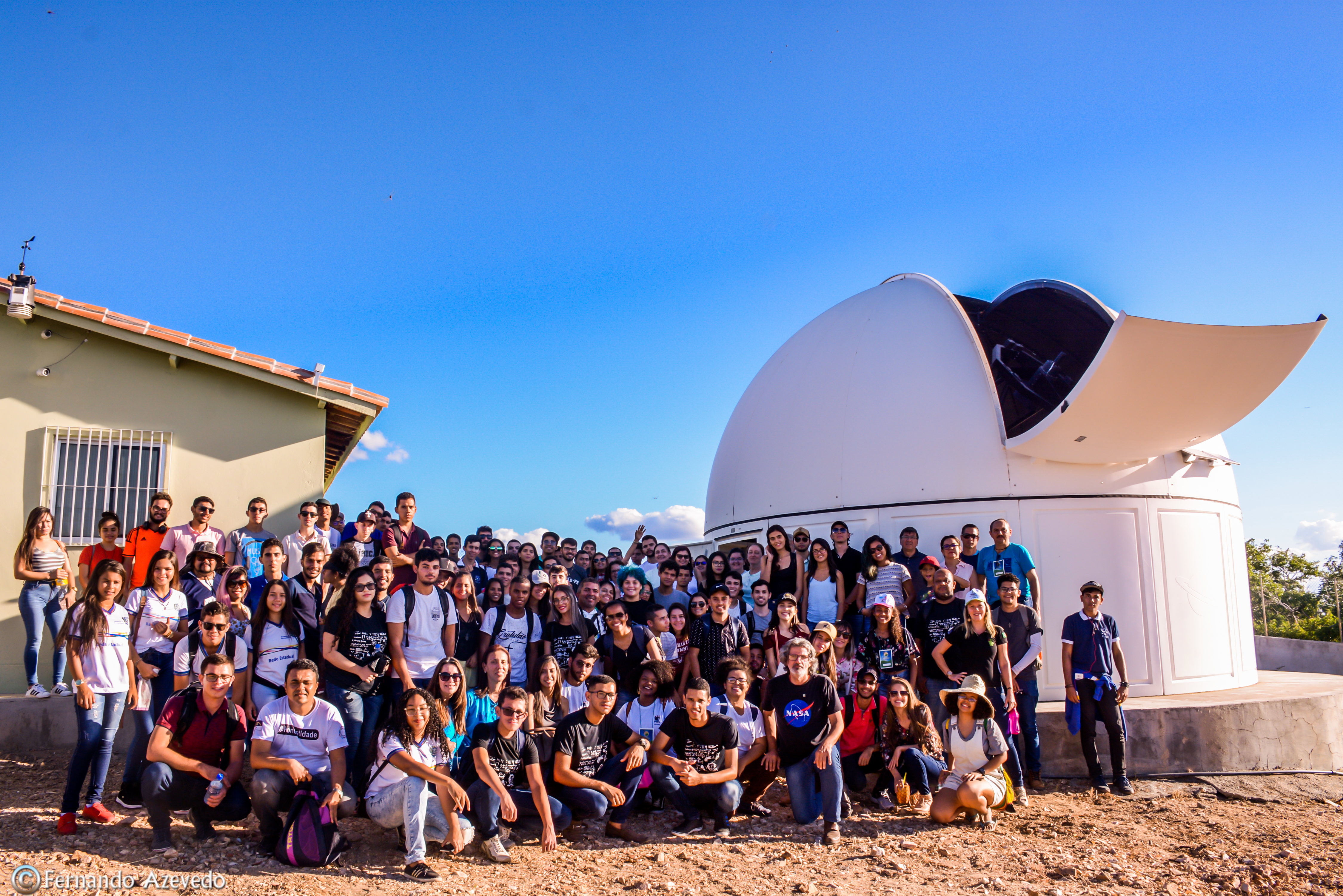 grupo reunido no observatório do sertão de itaparica